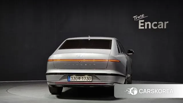 Hyundai Grandeur (GN7) id 3664586 из Кореи 14