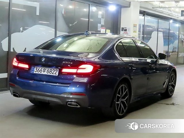 BMW 5 Series (G30) id 4872620 из Кореи 13