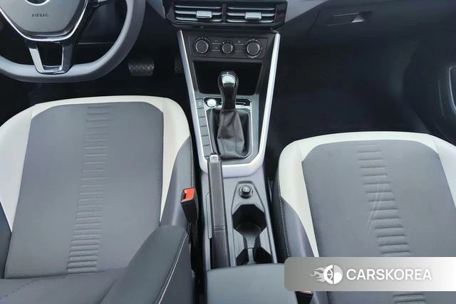 Volkswagen Polo id 3913863 из Китая 11