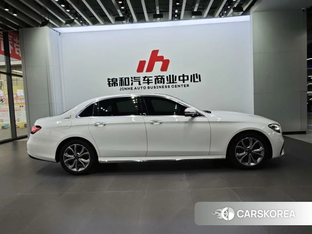 Mercedes-Benz E-class 2021 Белый из Китая, фото 6