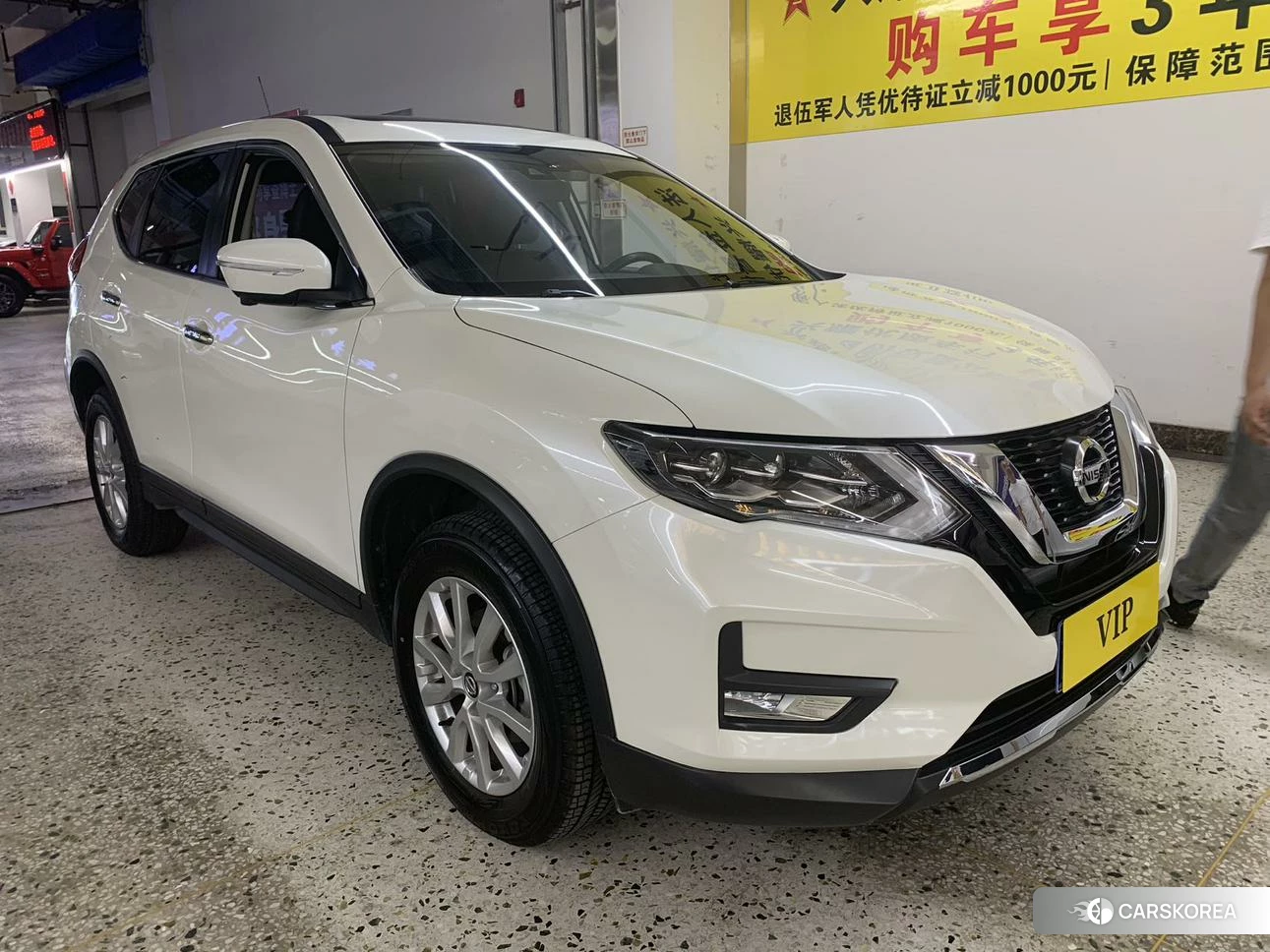 Nissan Qijun 2023 Белый из Китая, фото 4
