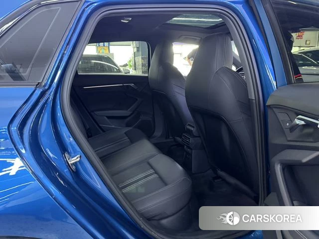 Audi A3 id 4392026 из Китая 14