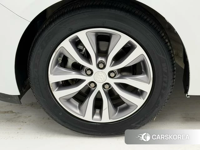 Buick Yinglang id 4254333 из Китая 11