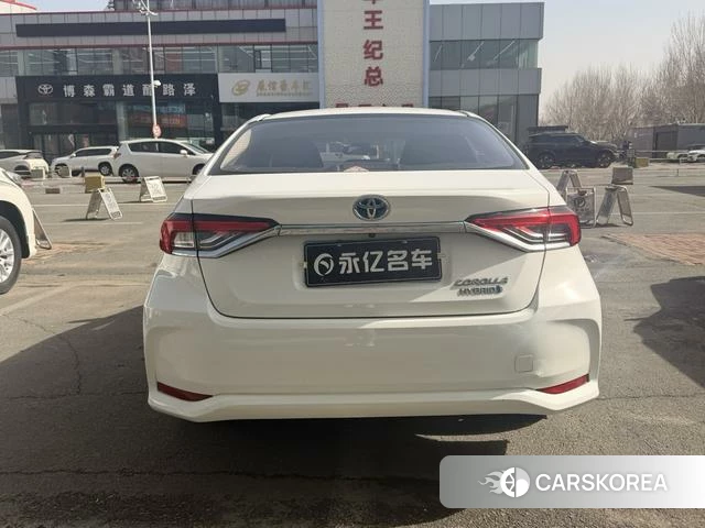 Toyota Corolla id 4257408 из Китая 9