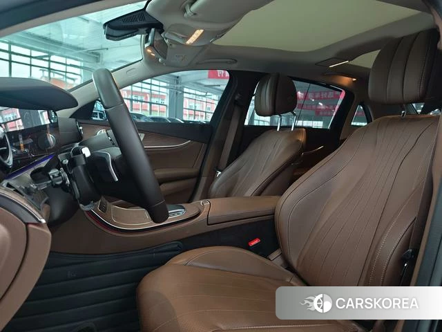 Mercedes-Benz E-class id 4277595 из Китая 19