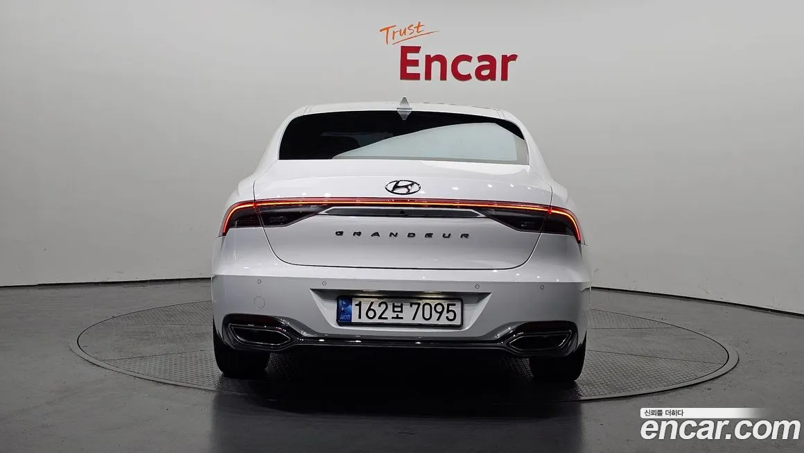 Hyundai The New Grandeur IG Hybrid id 1514475 из Кореи 14