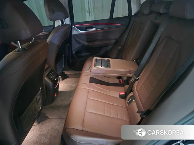 BMW X4 (G02) 2024 Черный из Кореи, фото 4