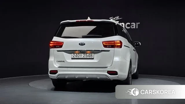 Kia The New Carnival id 3489507 из Кореи 14