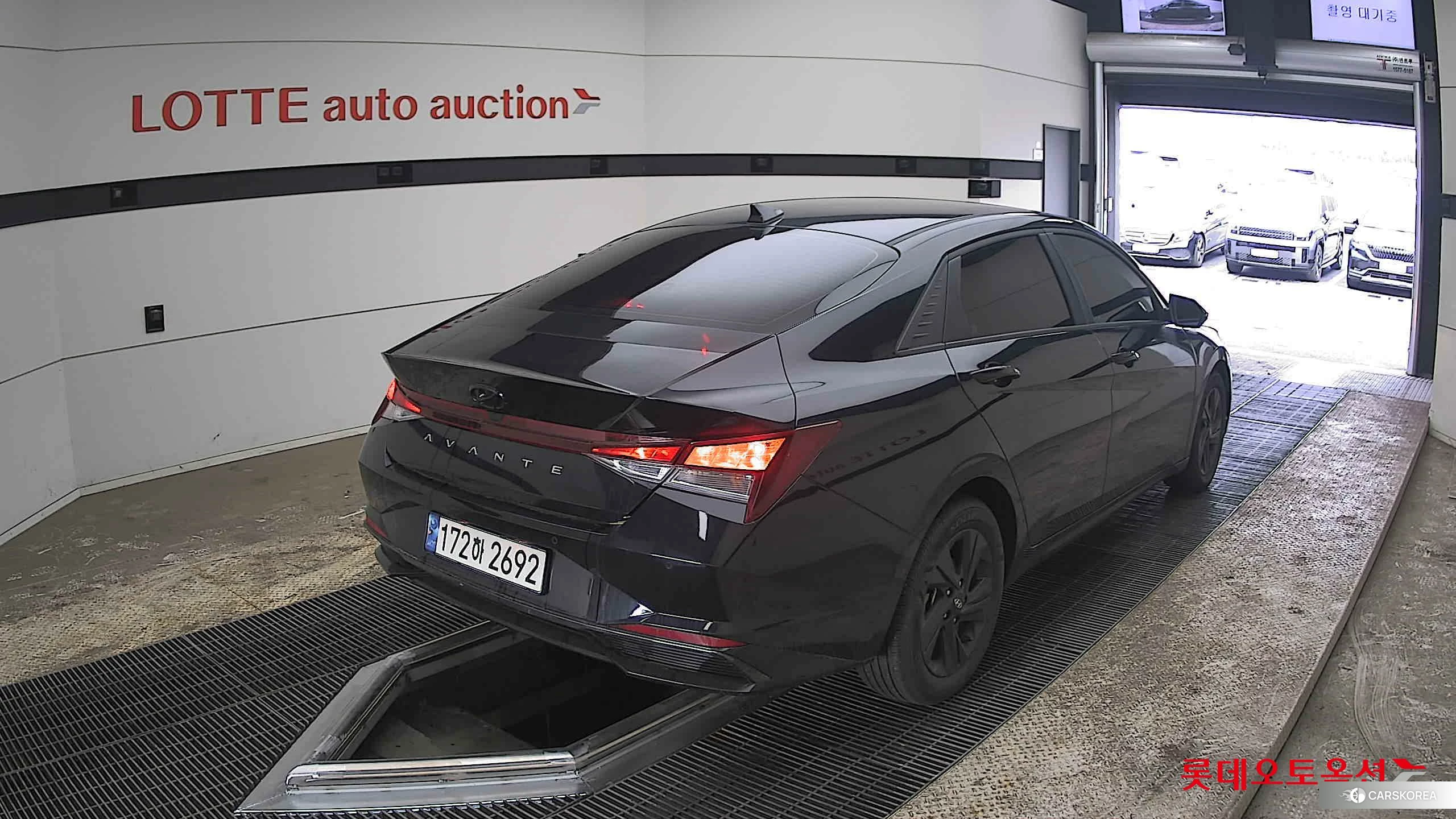 Hyundai Avante Hybrid id 3869370 из Кореи 31