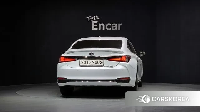Lexus ES300h 7th generation id 3654072 из Кореи 14
