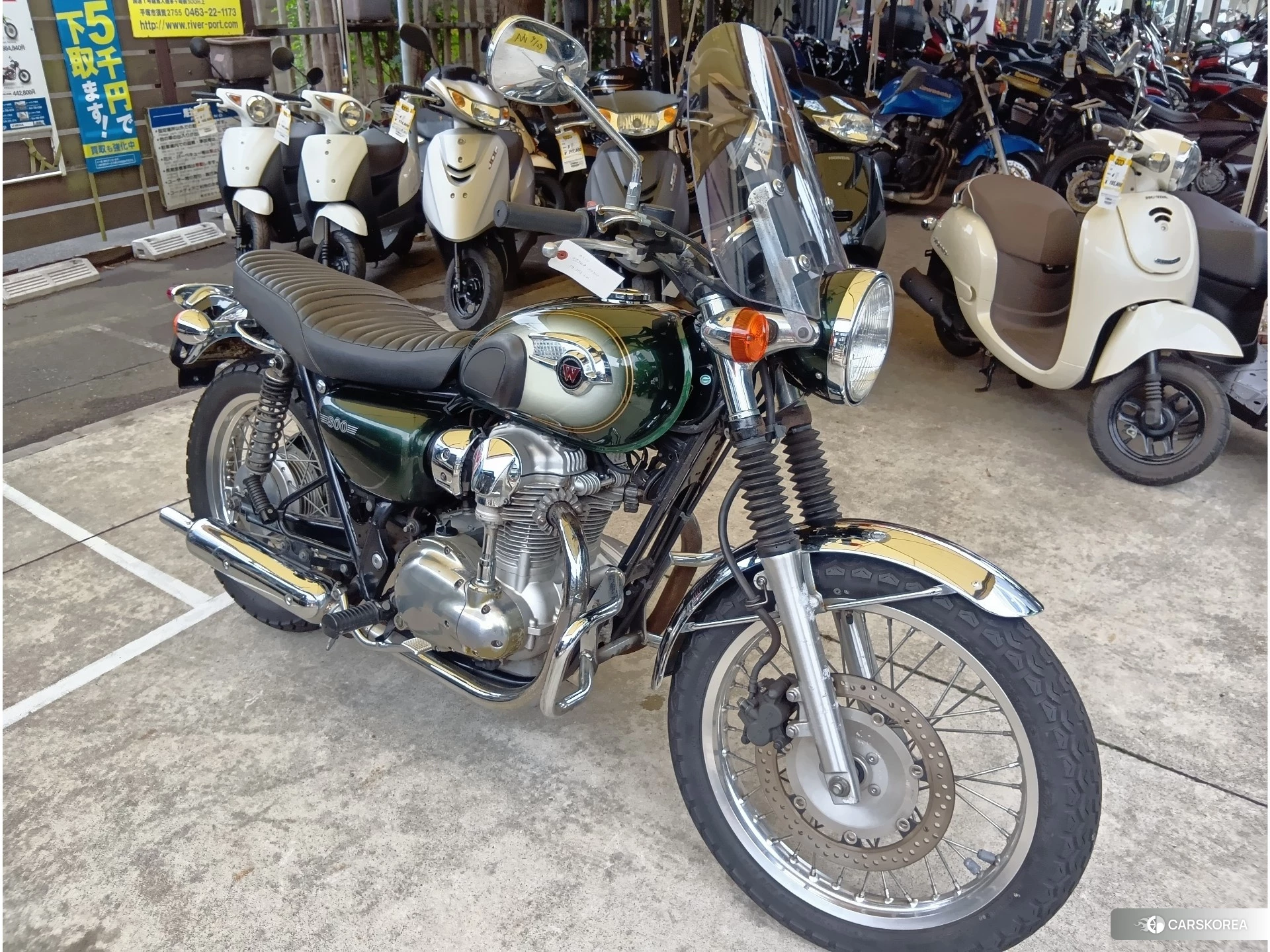 Kawasaki W800 id 4237577 из Японии 8