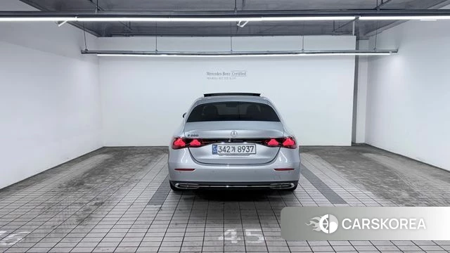 Mercedes-Benz E-Class W214 id 4571348 из Кореи 14