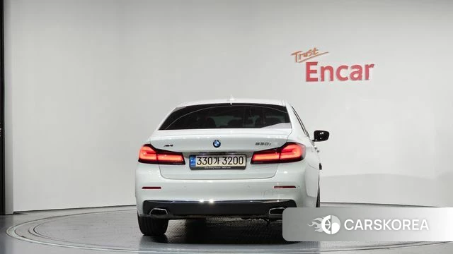 BMW 5 Series (G30) id 4250161 из Кореи 14