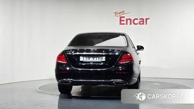 Mercedes-Benz E-Class W213 id 4552040 из Кореи 25