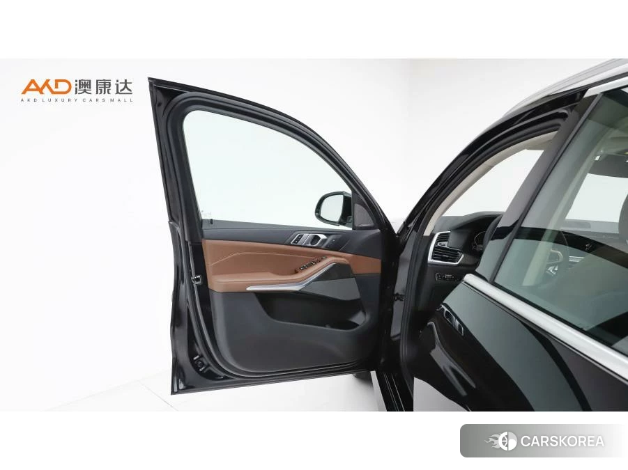 BMW X5 (imported) 2021 Черный из Китая, фото 4