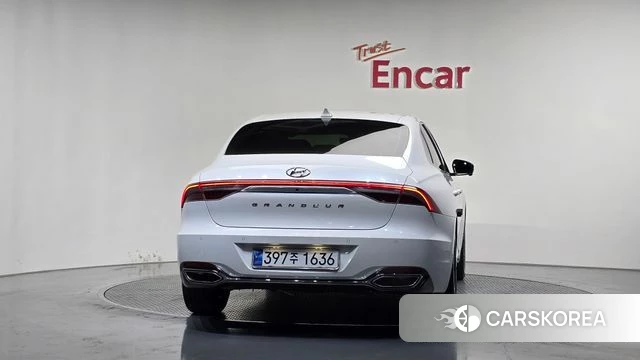 Hyundai The New Grandeur IG Hybrid id 4445483 из Кореи 24