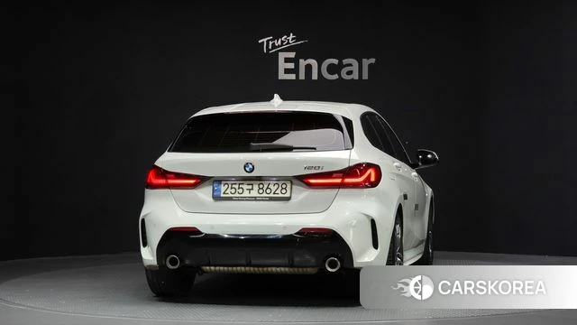 BMW 1 Series (F40) id 4267545 из Кореи 22