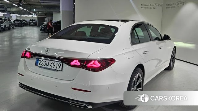 Mercedes-Benz E-Class W214 id 4194009 из Кореи 14