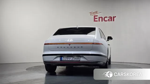 Hyundai Grandeur Hybrid (GN7) id 3502537 из Кореи 14