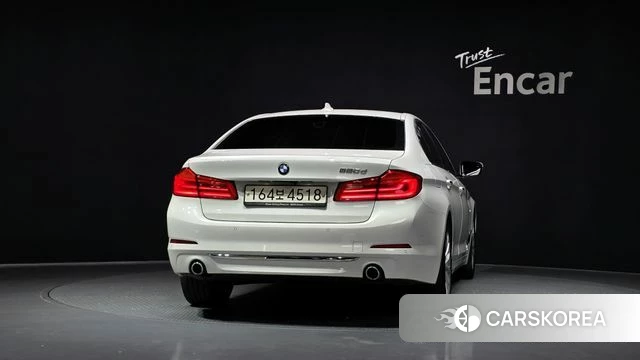BMW 5 Series (G30) id 4530860 из Кореи 25