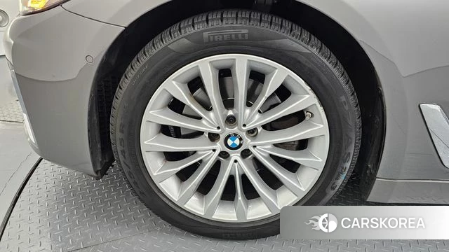 BMW 5 Series (G30) id 4835694 из Кореи 27