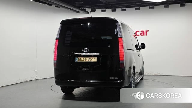Hyundai Staria id 4308813 из Кореи 27
