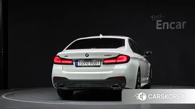 BMW 5 Series (G30) id 2993439 из Кореи 14