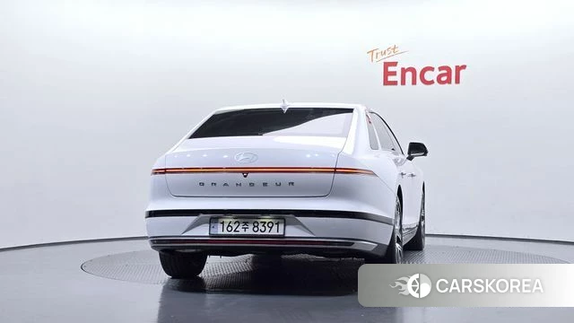 Hyundai Grandeur Hybrid (GN7) id 4853942 из Кореи 30