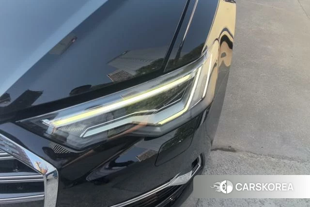 Audi A6L id 4298325 из Китая 11