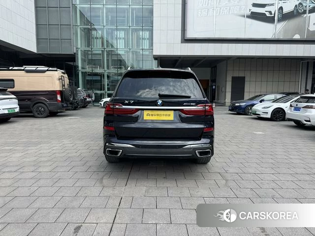 BMW X7 id 4217518 из Китая 18