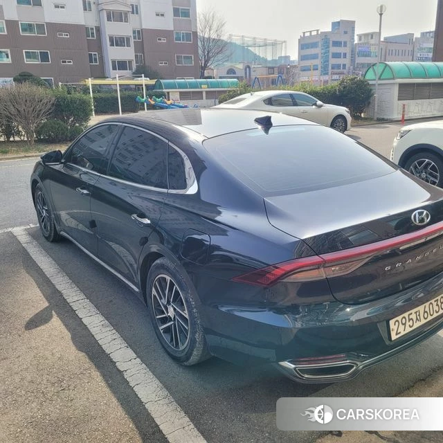 Hyundai The New Grandeur IG id 3872601 из Кореи 8