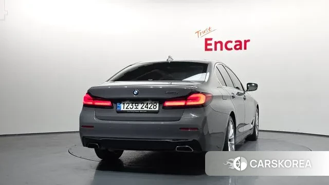 BMW 5 Series (G30) id 3458758 из Кореи 14