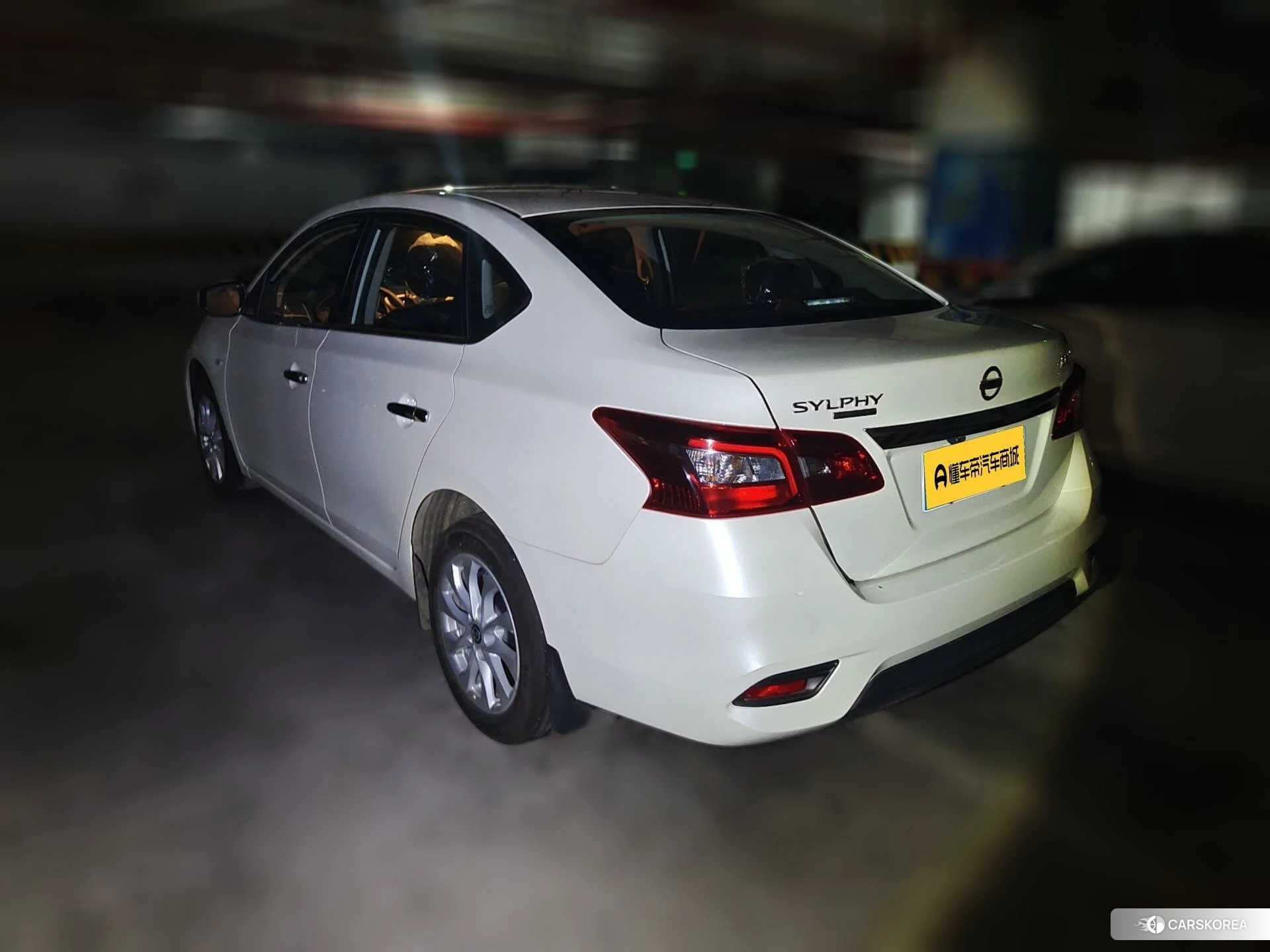 Nissan Sylphy id 4486442 из Китая 15