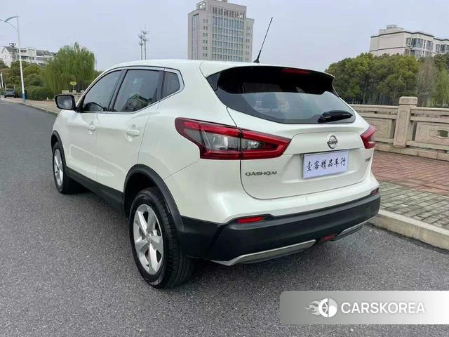 Nissan Qashqai 2023 Белый из Китая, фото 4