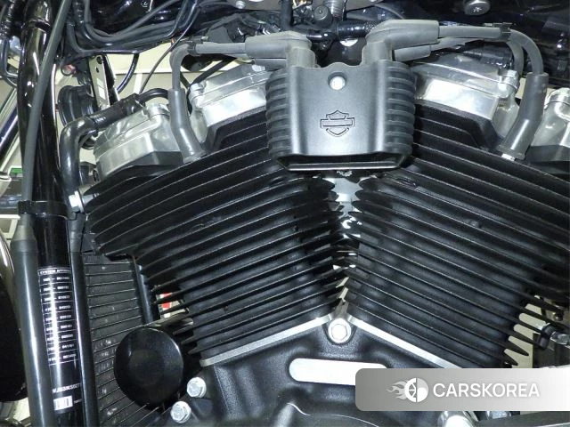 Engine photo