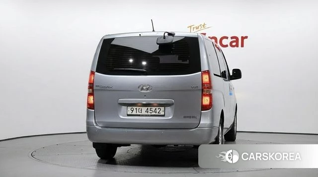 Hyundai The New Grand Starex id 4529876 из Кореи 14