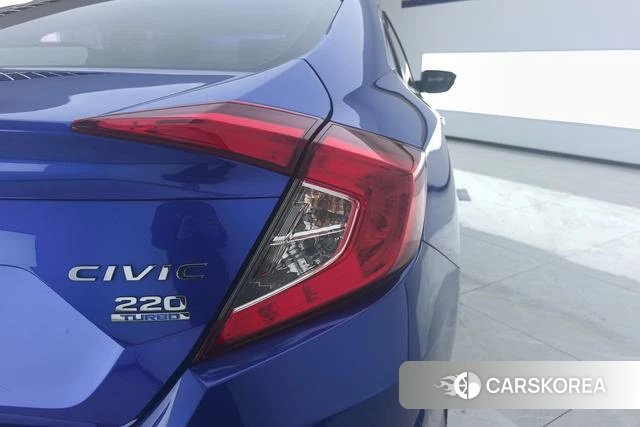 Honda Civic id 4212283 из Китая 11