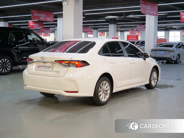 Toyota Corolla id 4321363 из Китая 11