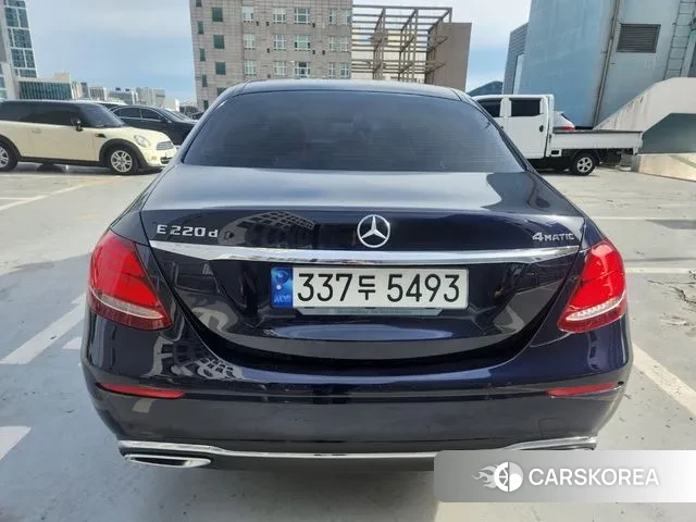 Mercedes-Benz E-Class W213 id 3258683 из Кореи 14