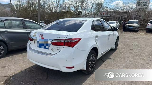 Toyota Corolla 2018 Белый из Китая, фото 4