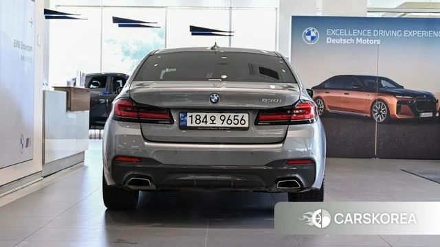 BMW 5 Series (G30) id 3920926 из Кореи 14