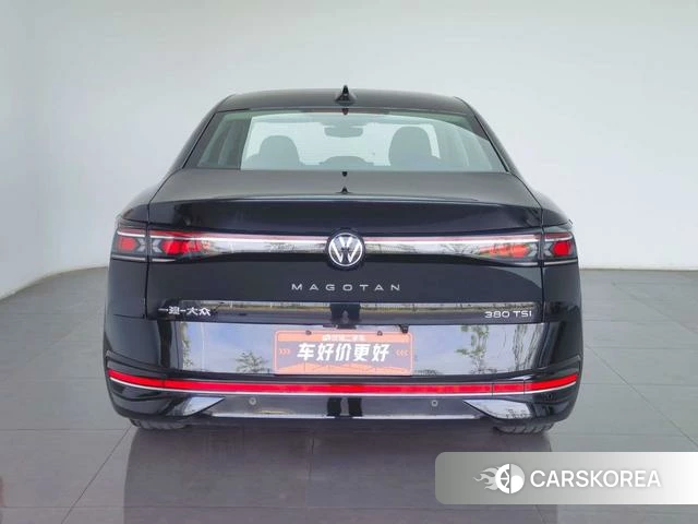 Volkswagen Magotan id 3993384 из Китая 20