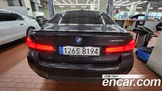 BMW 5 Series (G30) id 2944286 из Кореи 7