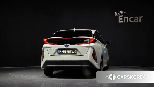 Toyota Prius Prime id 3541584 из Кореи 14