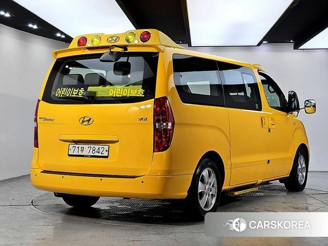 Hyundai The New Grand Starex id 4417333 из Кореи 14