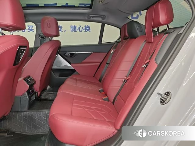 BMW 5 series id 4260562 из Китая 13