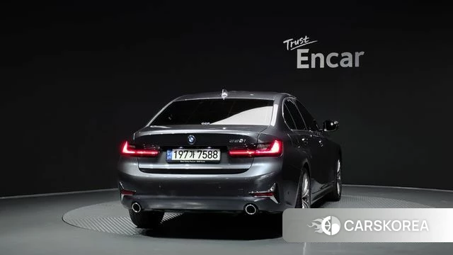 BMW 3 Series (G20) id 4529783 из Кореи 24