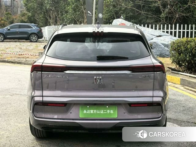 Buick E5 id 4198767 из Китая 9