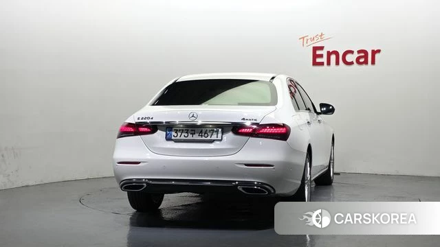 Mercedes-Benz E-Class W213 id 4518833 из Кореи 26