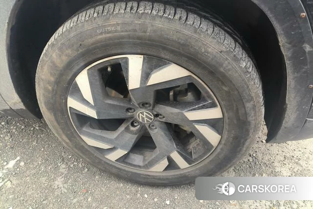 Volkswagen Tourang id 4241802 из Китая 11